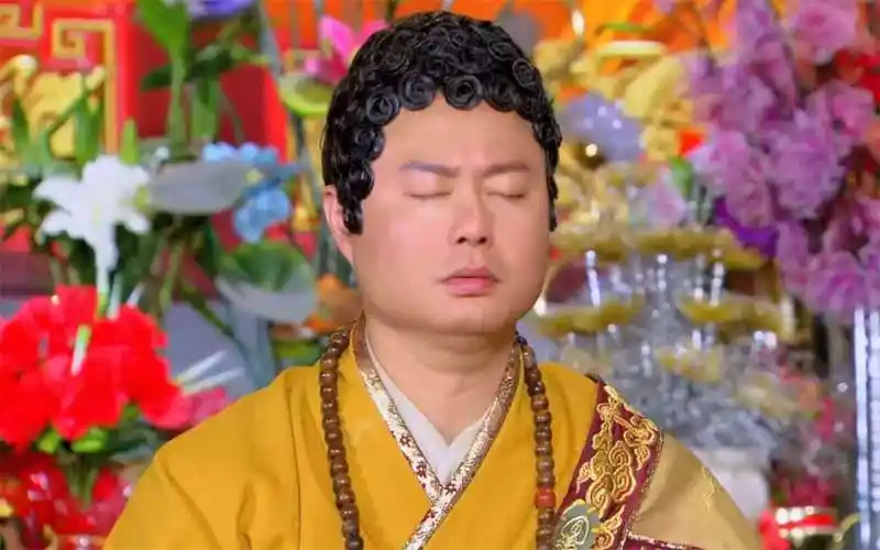 魏翔影片《济公传》,魏翔:你嘴上糊的那是面条子啊,笑死个人