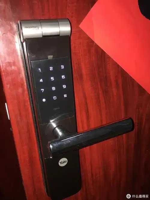 挑选了一个月的指纹锁——yale 耶鲁 ymf40