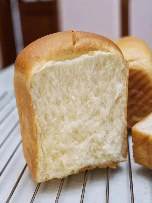 面包手作牛奶吐司