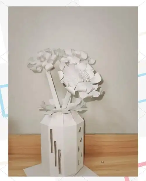 纸艺插花教程:从零开始制作花瓶与花朵
