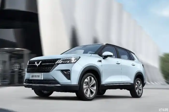 五菱星辰混动版上市售9981098万元