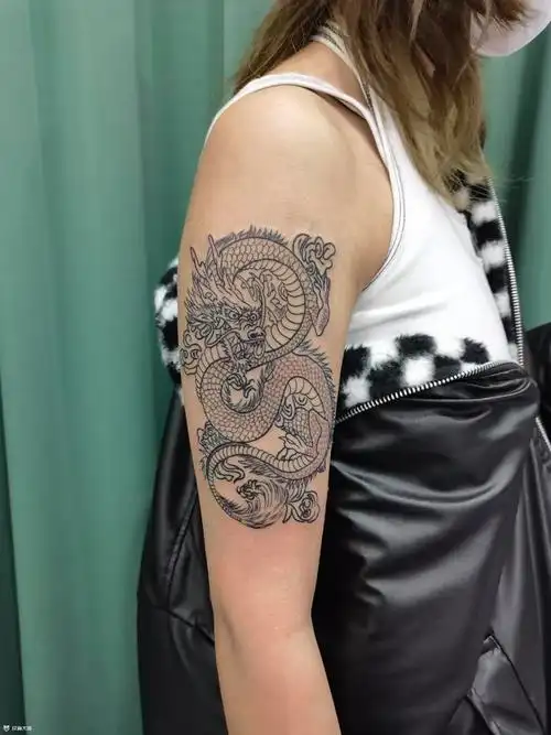 大臂龙_纹身图案手稿图片_谭昌武的纹身作品集