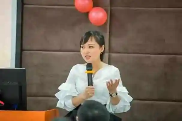 从月薪三百到年薪千万平安保险皇后叶云燕是如何做到的