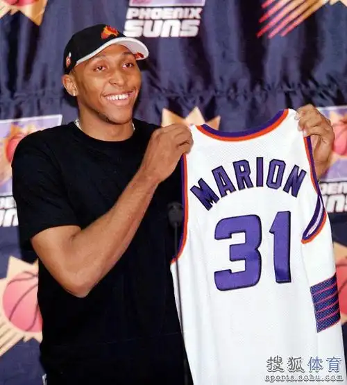 马里昂职业生涯回顾助小牛夺总冠军