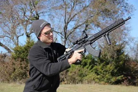 美俄两款世界名枪合体之后