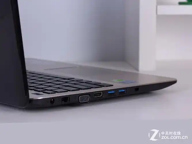 【高清图】 15英寸大屏配独显 华硕a555l笔记本评测图10