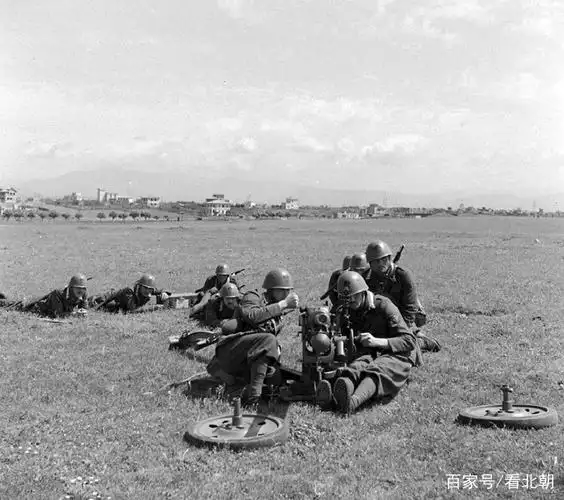 二营长的意大利炮一个班就能拆了抬走?m1935型47mm反坦克炮图集