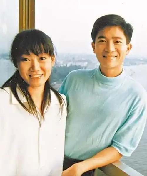 第一个艺人:像弟弟一样的"陈百强"