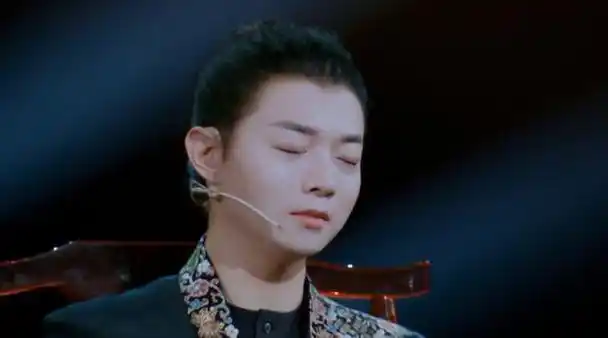 霍尊一场情感纠纷毁掉了所有事业他为何会走到今天