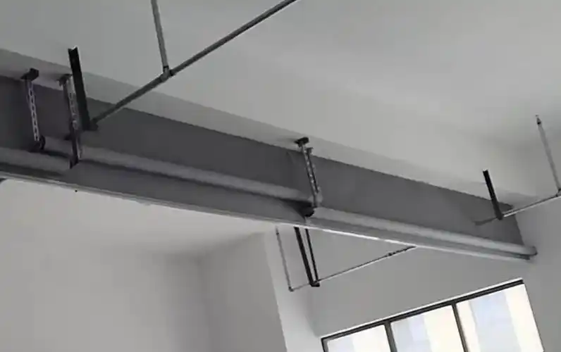 电动挡烟垂壁走进青海大通假日酒店项目