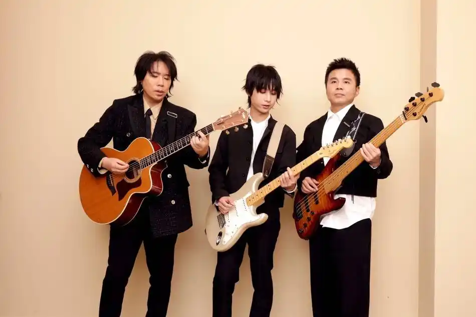 水木年华重组参加清华校庆献唱新作《感谢生活》