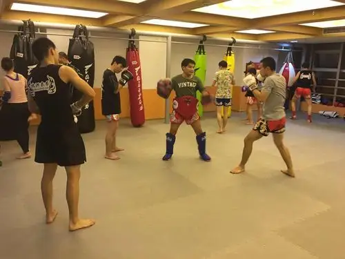 深圳搏击演员管海龙,深圳管海龙_大山谷图库