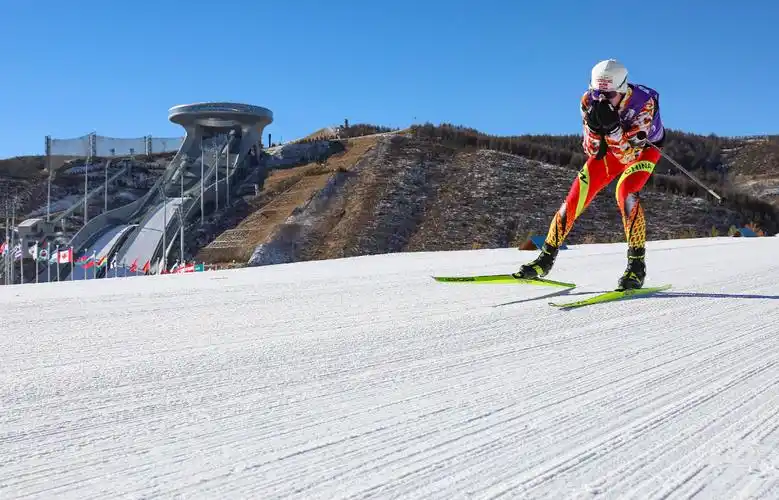 十四冬北欧两项比赛25日在张家口赛区开赛