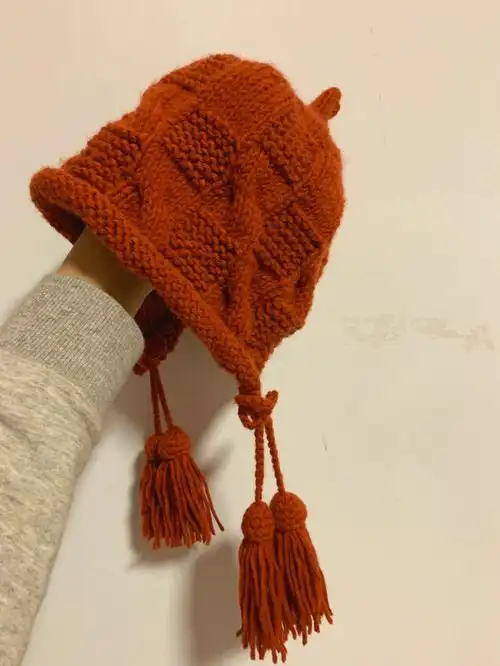 我骄傲了居然跟着织出来这么美的流苏帽子