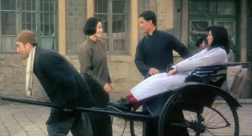 滚滚红尘 的剧照