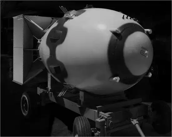 老照片中的美国核武器.