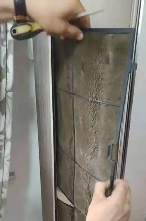 如何拆洗格力空调圆柱形的过滤网?怎么拆洗?