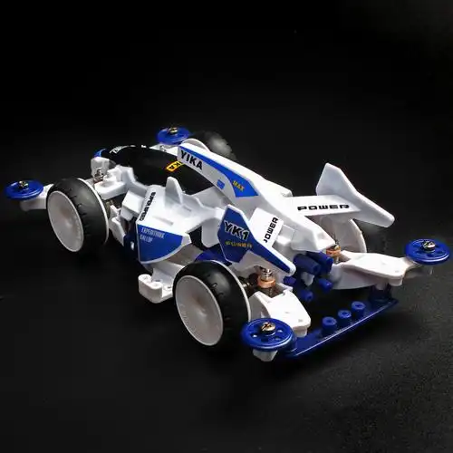 杨楷白色冲刺流星四驱车青少年竞赛高速减震电动马达四驱成品赛车