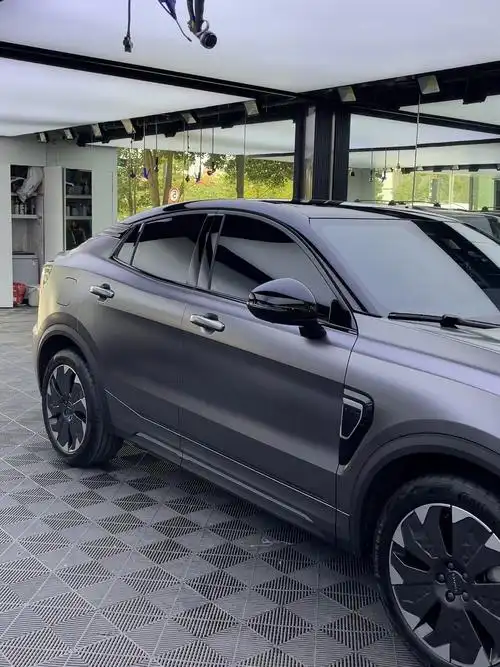 领克汽车装贴amg哑光灰改色膜柏丽车膜