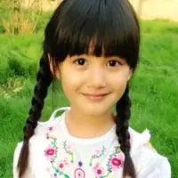 甜美的笑容糖妹妹张籽沐可爱头像图片眼睛长睫毛t式笑容的小姑娘