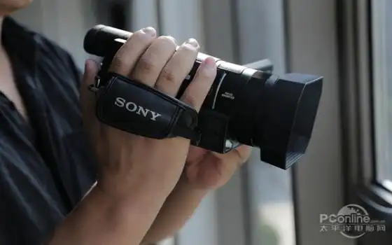 小机身高画质4k便携dv索尼ax100e评测4