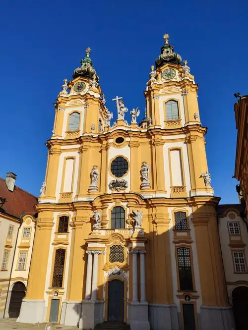 奥地利旅游瓦豪梅尔克修道院①