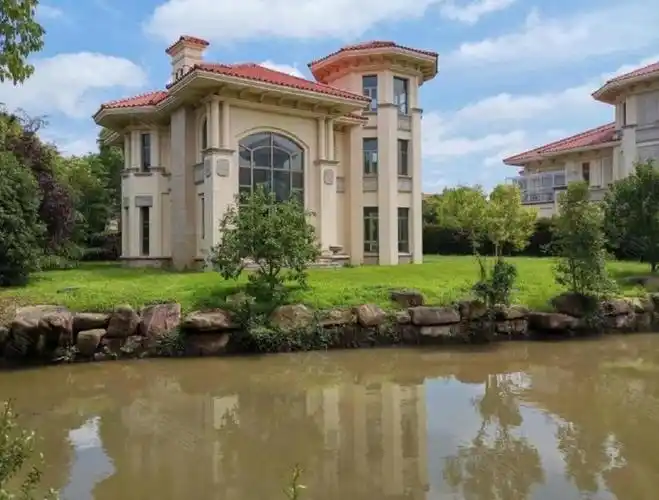 棕榈滩高尔夫别墅