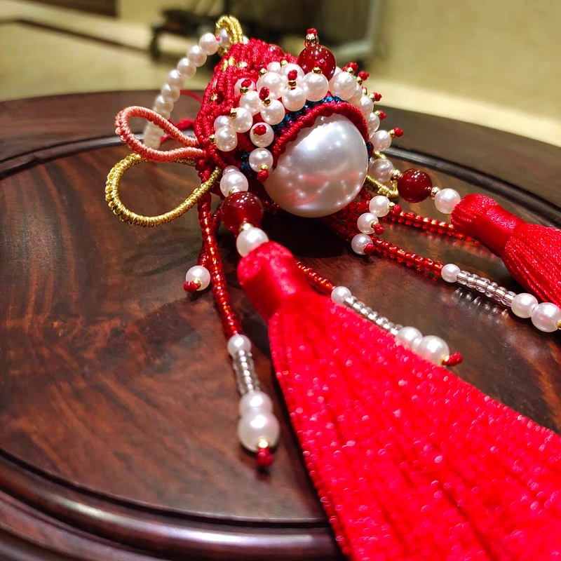 没有十里红妆,凤冠霞帔,我只许你一个凤冠挂件