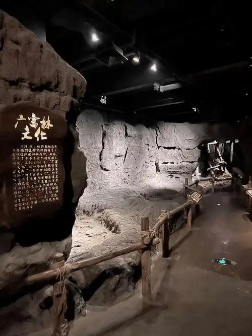 的水下博物馆广富林文化展示馆漂浮于水面上广富林文化遗址打造声势