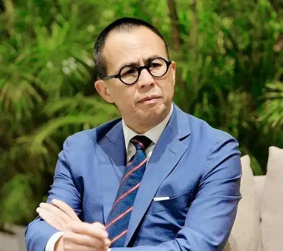 李泽楷很重视梁洛施生的3个儿子为何不娶梁洛施进门