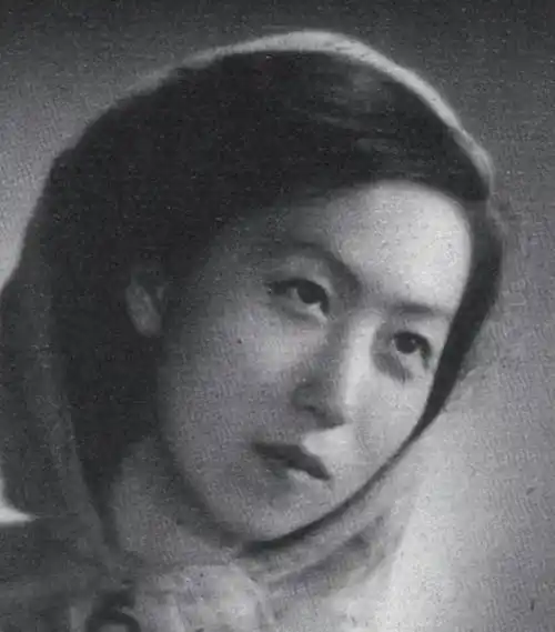 张爱玲美国之殇:高龄堕胎,终日卧床看电视,离世后一周才被发现_胡兰