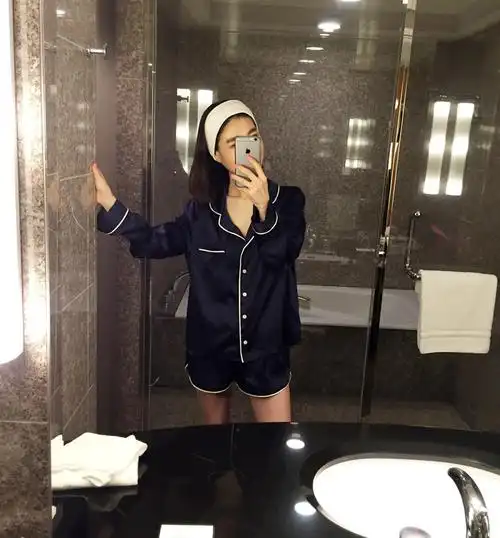 薄款休闲春夏女士纯白真丝长袖翻领开衫家居服短裤睡衣女式套装