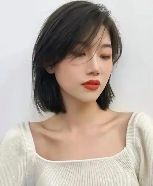 40岁一50岁女最新发型 中年(40到50岁女短发发型减龄)-天晟网