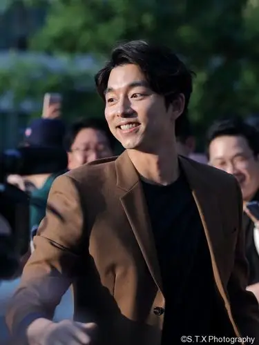 电影釜山行vip试映会孔刘金秀贤等集齐男神半壁江山