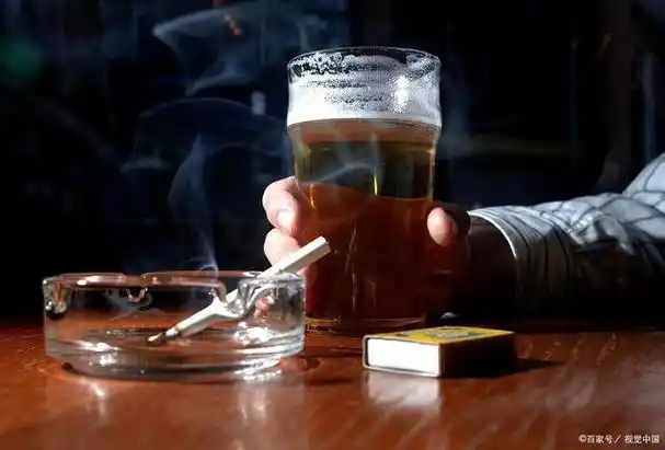 经常喝酒,吸烟的人,若也常喝茶的话,茶水能消除烟酒的危害吗?