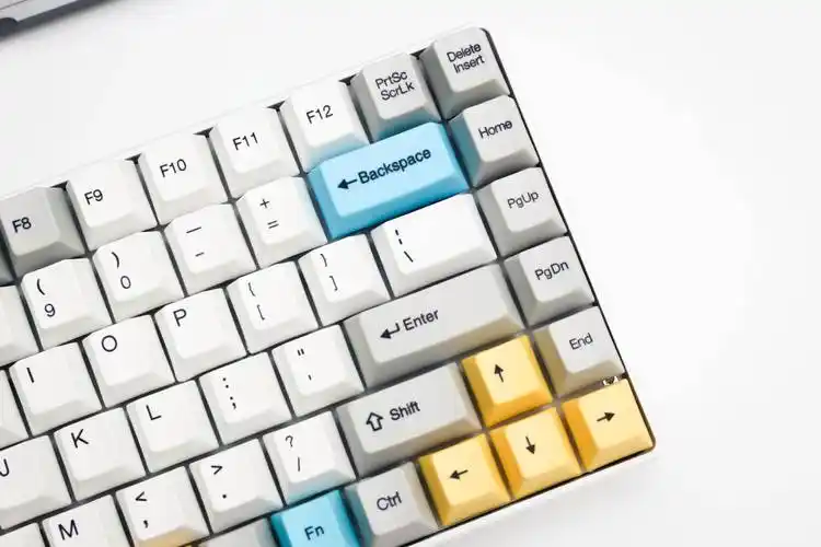 键盘相对于84键是少了哪个按键呢,少了的键的位置我是找到了就在esc键