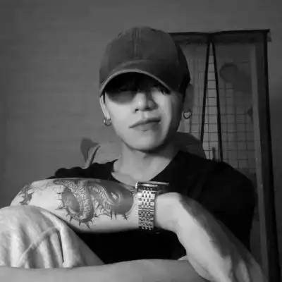 男生头像黑白高冷图片