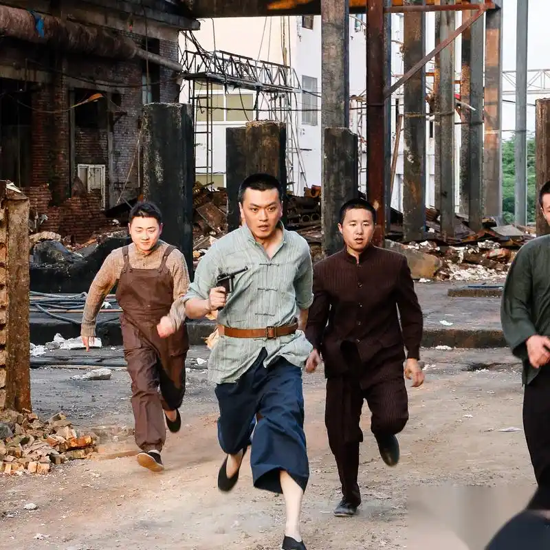 电影《江南剿匪记》 《江南剿匪记》系列三部已在央视六套播完俩部