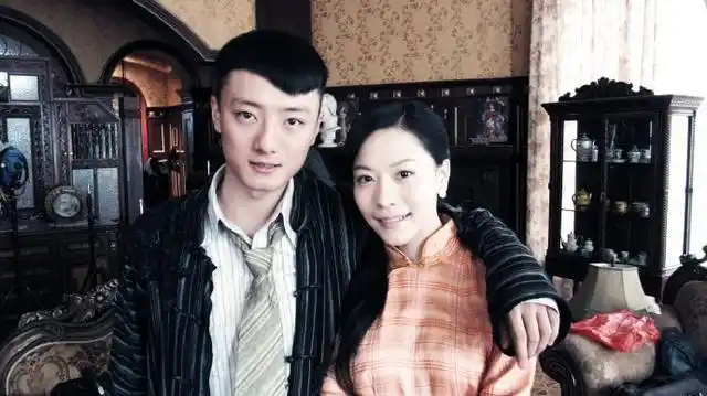 胭脂中的娘炮仙道枫现实生活中也是美男一枚