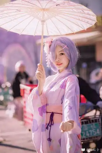 哈哈漫展返图~这里是和服蕾姆~~竟然觉得这.