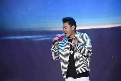 扎西平措化身音乐梦想指导师 从未停歇的音乐力量