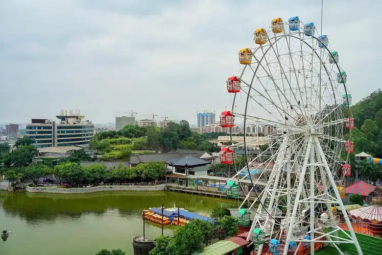 东莞隐贤山庄有什么新玩法?打卡国潮盛宴,玩转主题乐园,投喂小动物