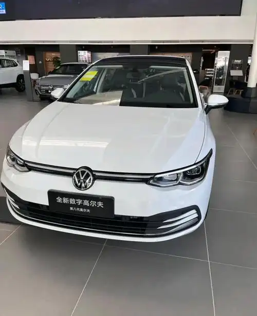 当前位置:>易车>社区>高尔夫社区>真心想买高尔夫rline,来个大众销售