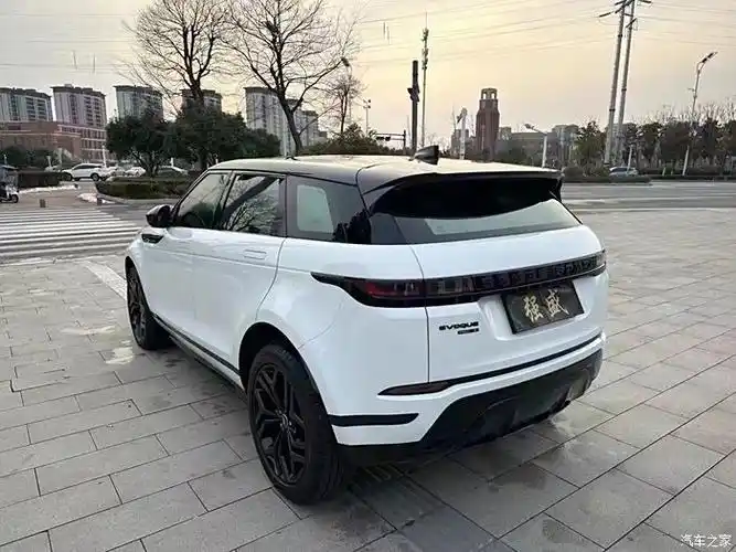 出20款21年上牌路虎揽胜极光