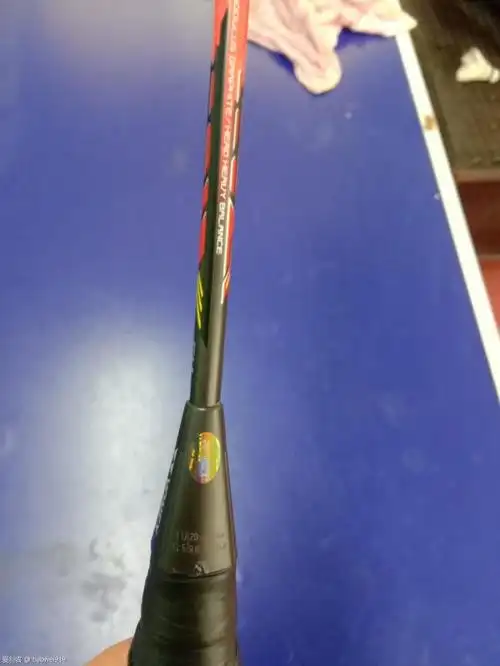 [闲置转让]尤尼克斯的vtzf2-ld红林丹9成新800元包邮