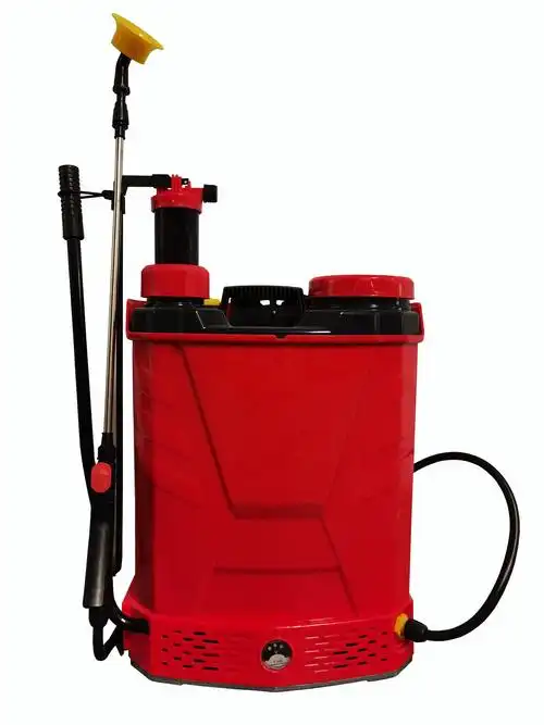 source 农用喷雾器制造商12v 8ah电池操作农药软管末端喷雾器 on m.