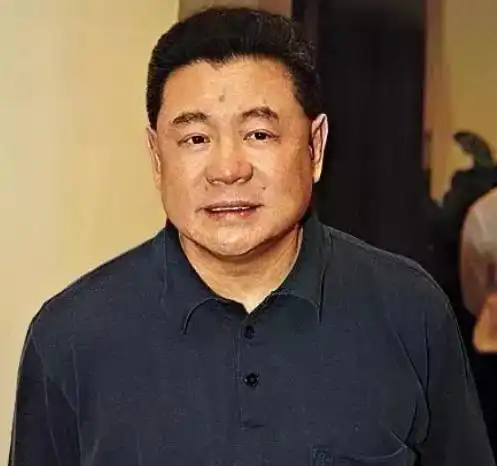 悲情豪门原配: 23岁嫁刘銮雄,陪丈夫白手起家,最终含恨离世