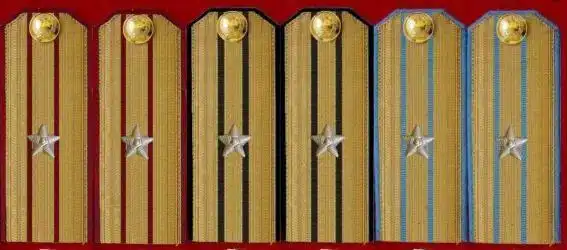 1,"55式"军衔少校肩章陆海空军少校常服肩章(1955—1965)陆军少校军衔