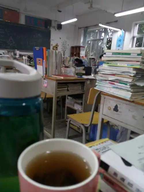 在梅州市曾宪梓中学就读是一番怎样的体验?