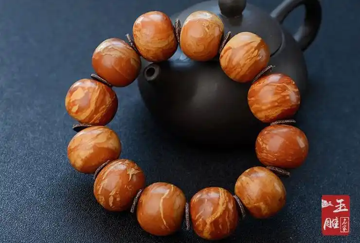 要想出包浆蜜蜡盘玩必须注意这三大事项